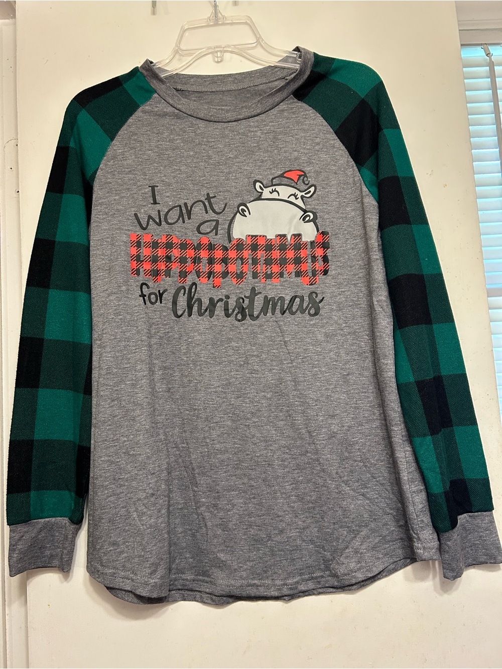Gray Christmas Graphic Raglan Top with Green Plaid Sleeves NWOT